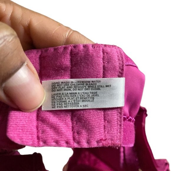 Intimates Women's Pink Patterned Underwire Bra - Picture 7 of 7